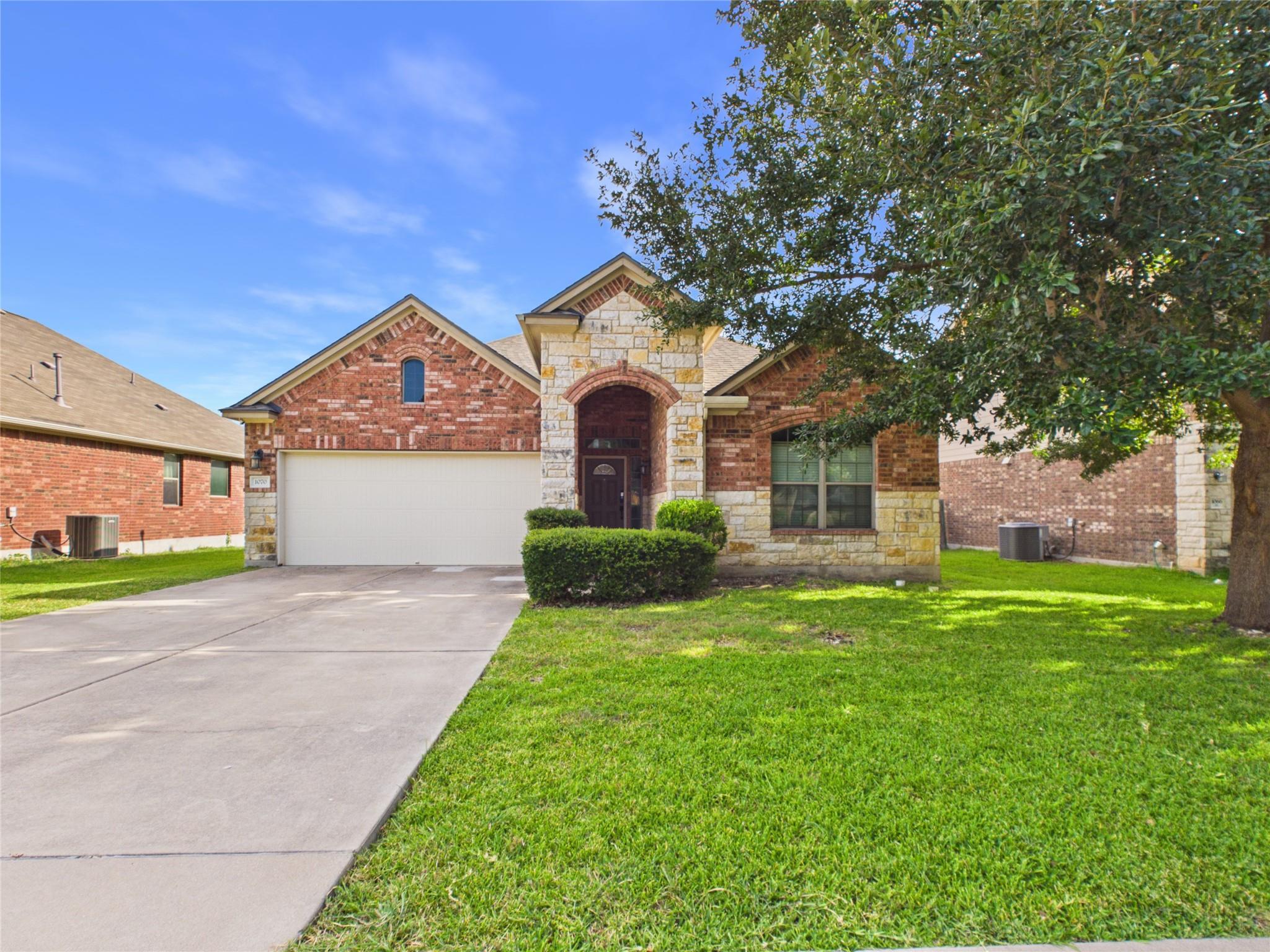1070 Sussex Way
