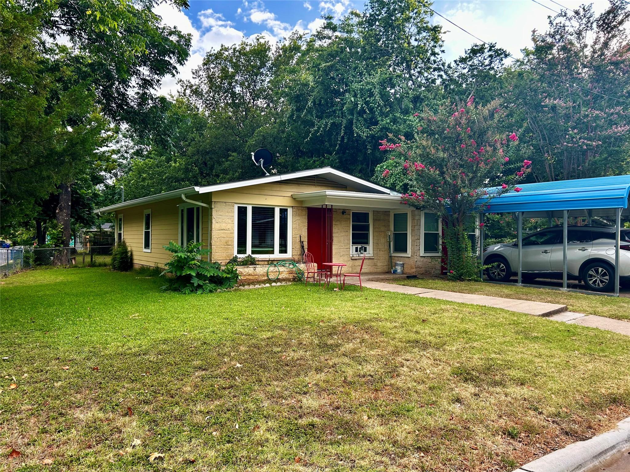 301 Wilmes Dr