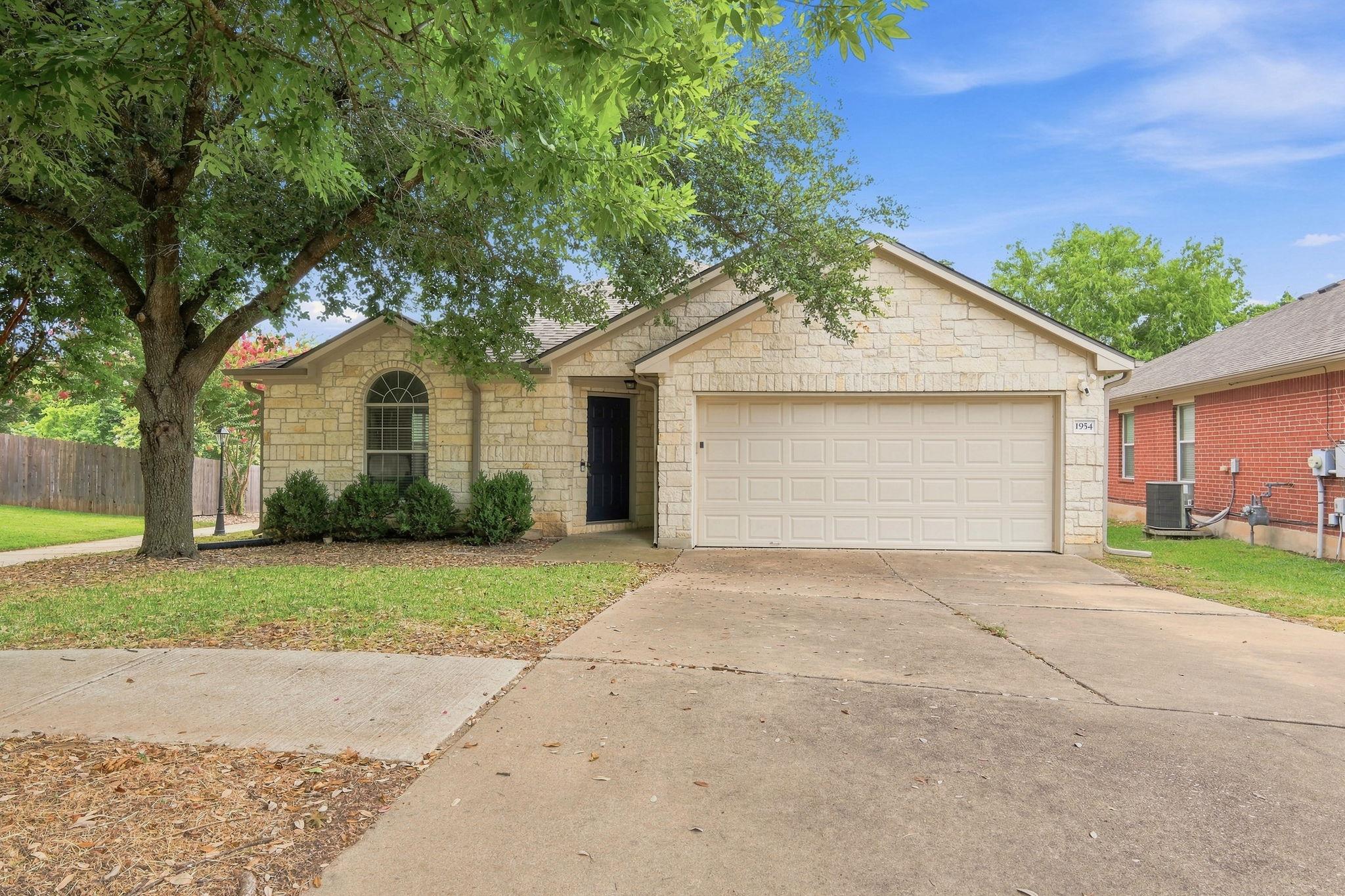 1954 Rachel Ln