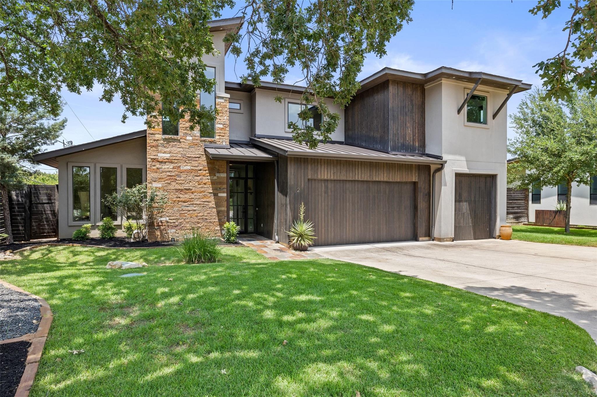 10804 Rush Rd