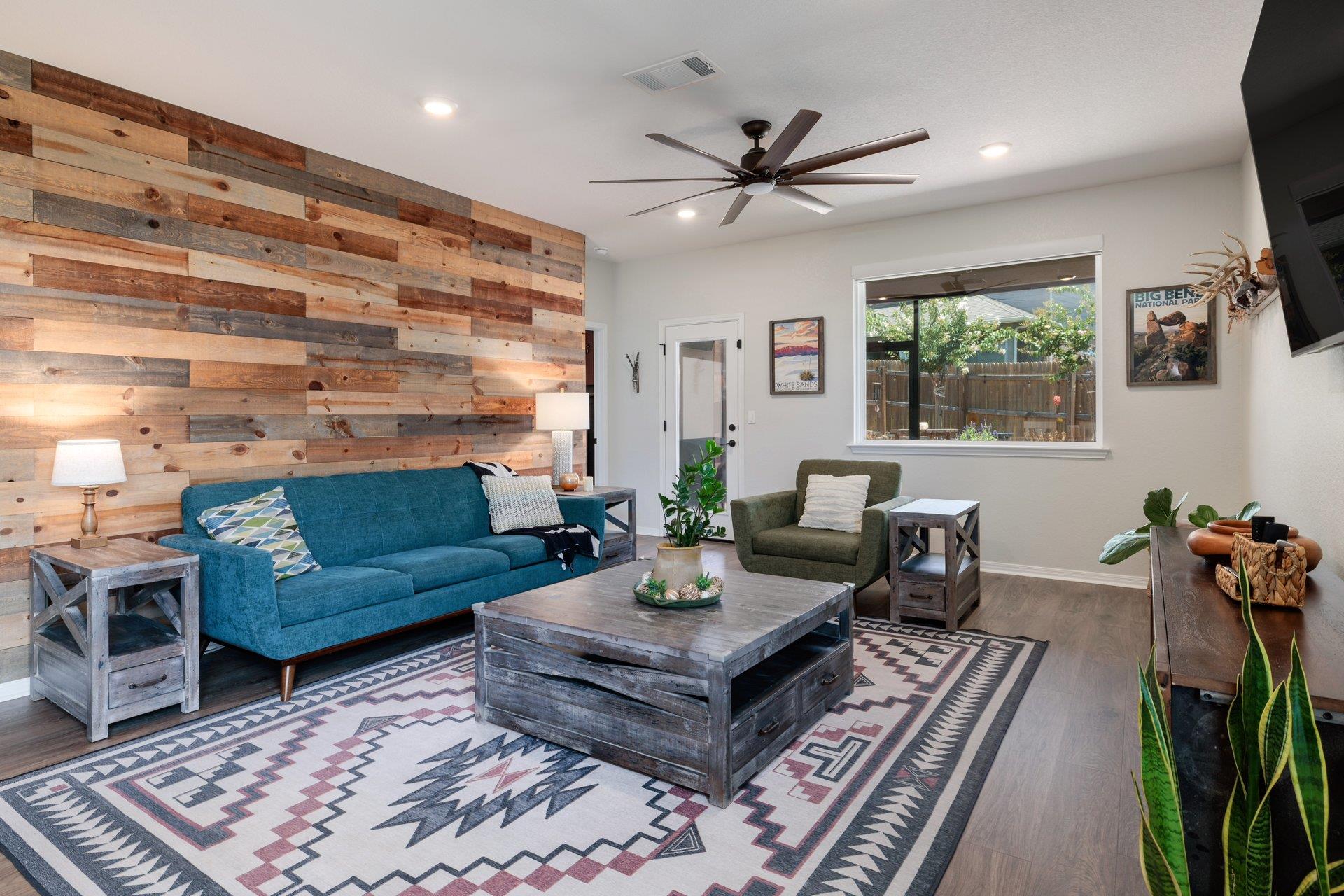 916 Scott Ct