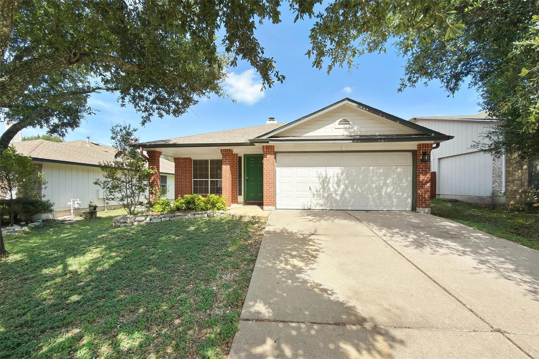 17616 Tobermory Dr