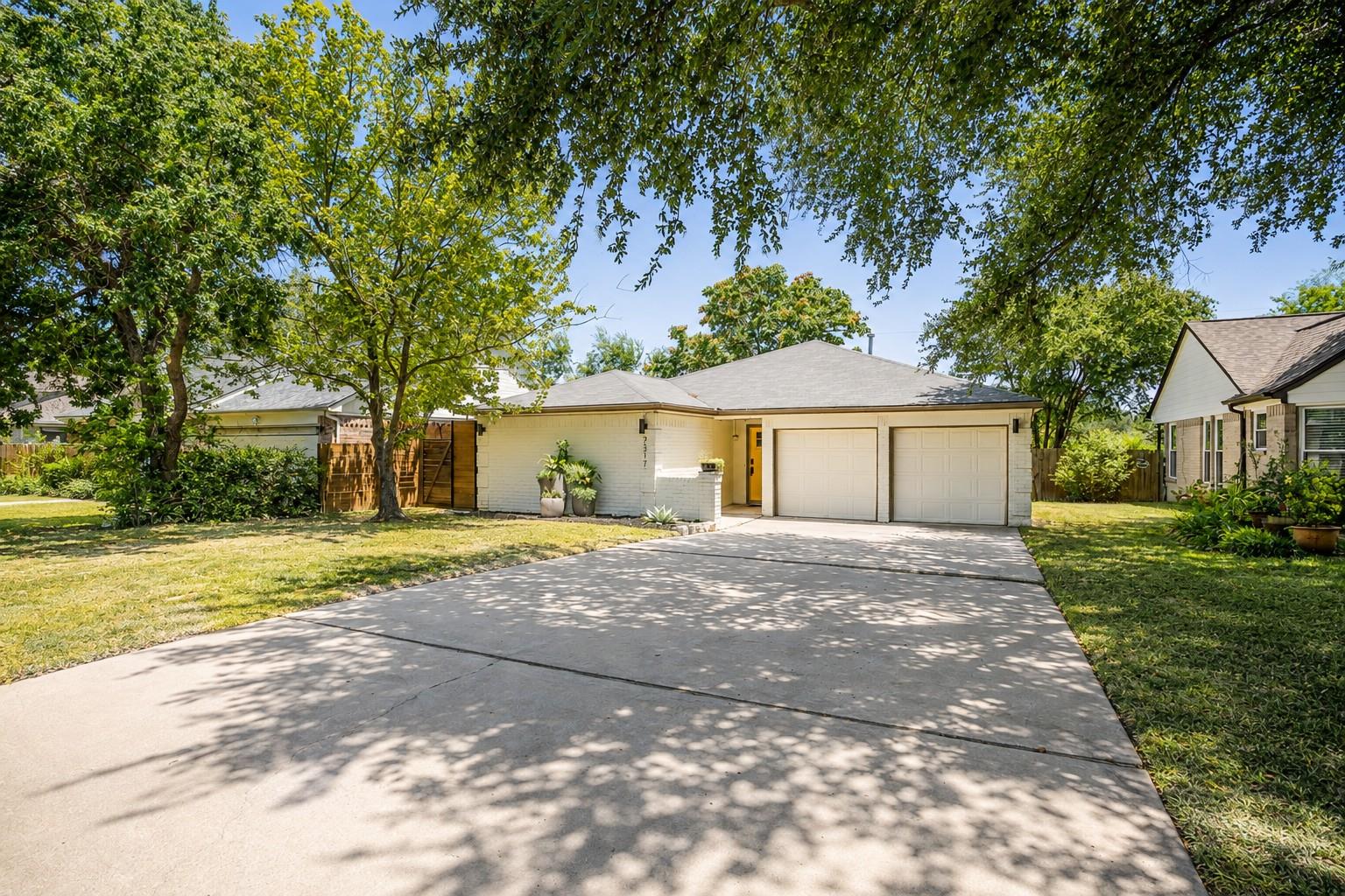 2317 Windsong Trl