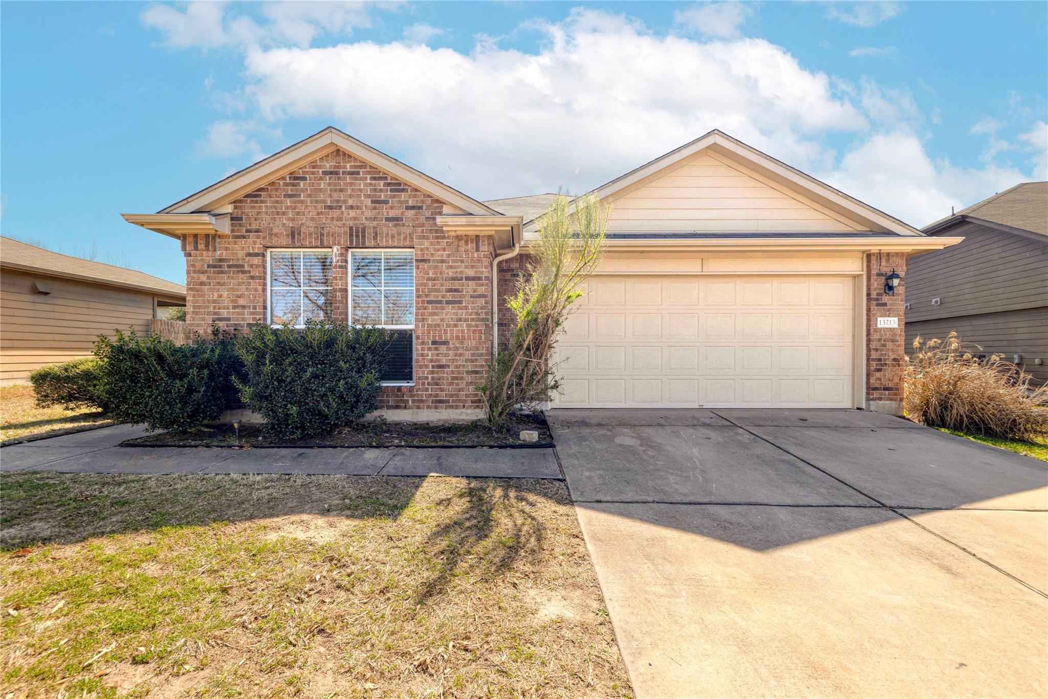 13213 Forest Sage St