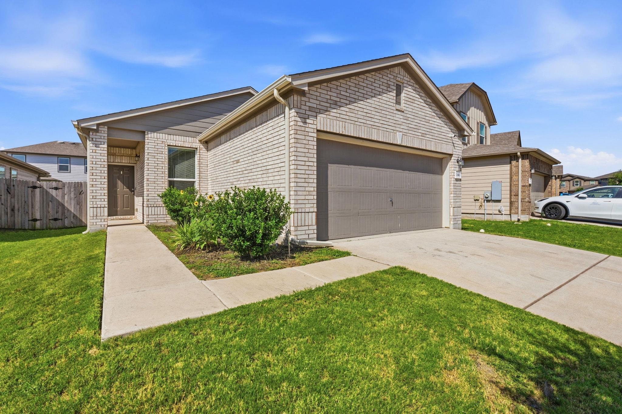 13413 Abigail Adams St