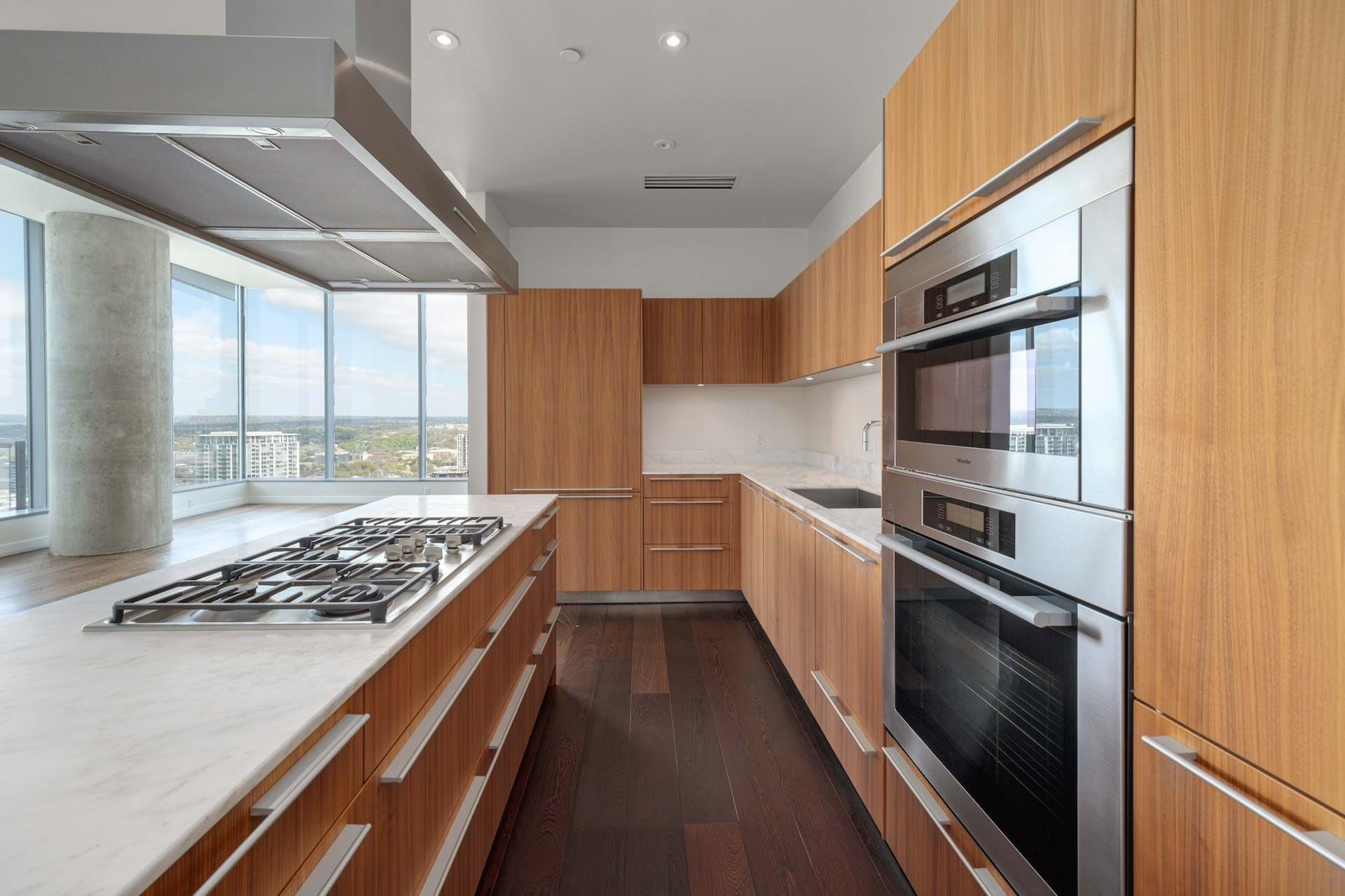 210 Lavaca St