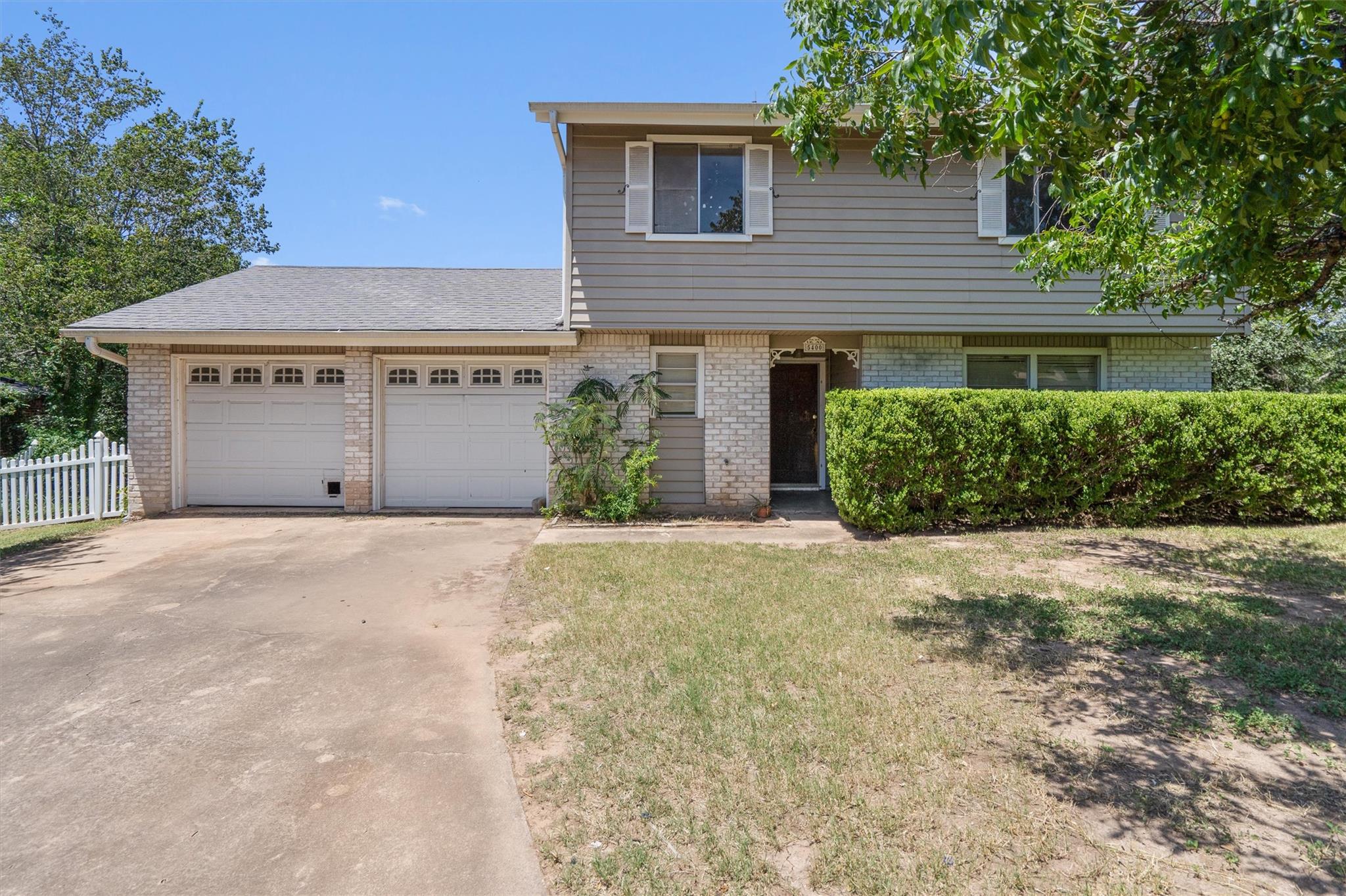 5400 Salem Walk Dr