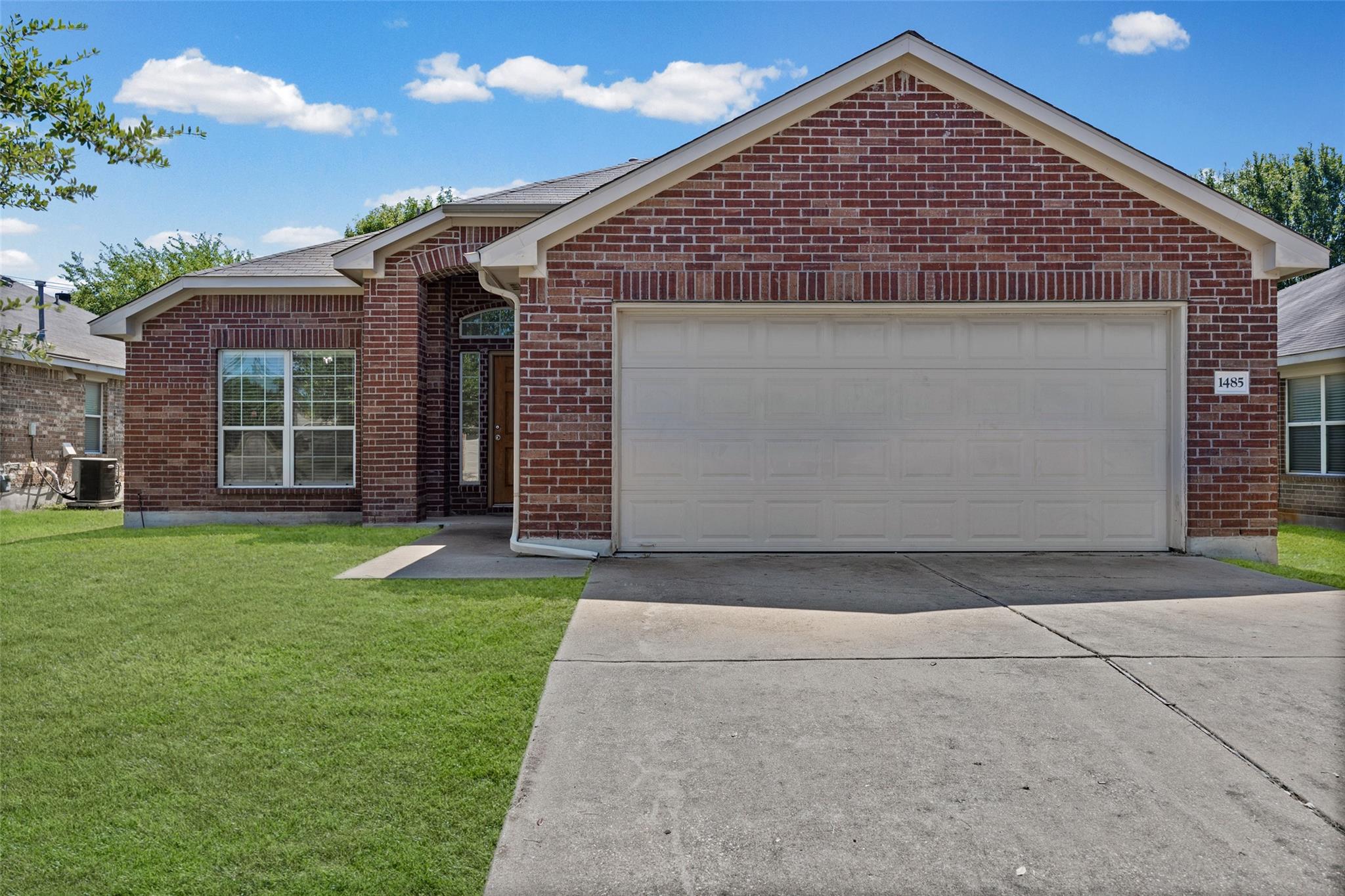 1485 Rainbow Parke Dr