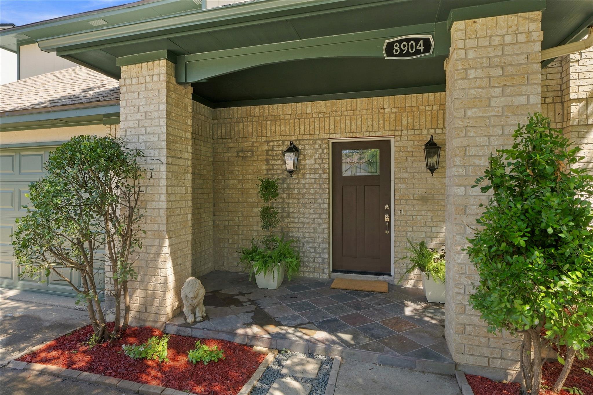 8904 Bridgewood Trl