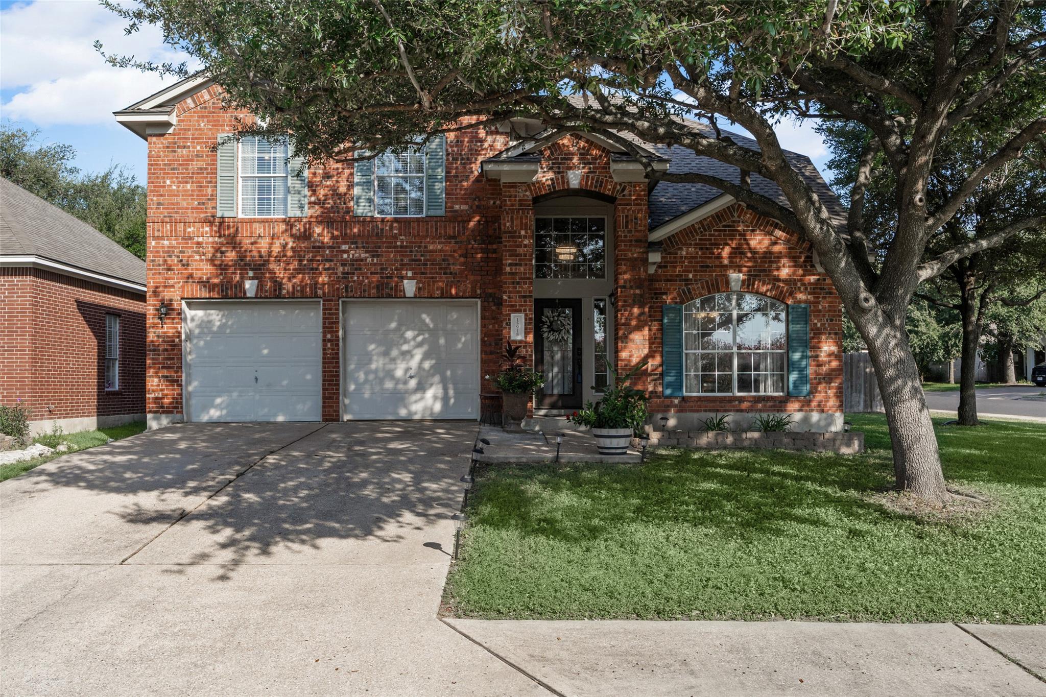 15918 TWO RIVERS Cv
