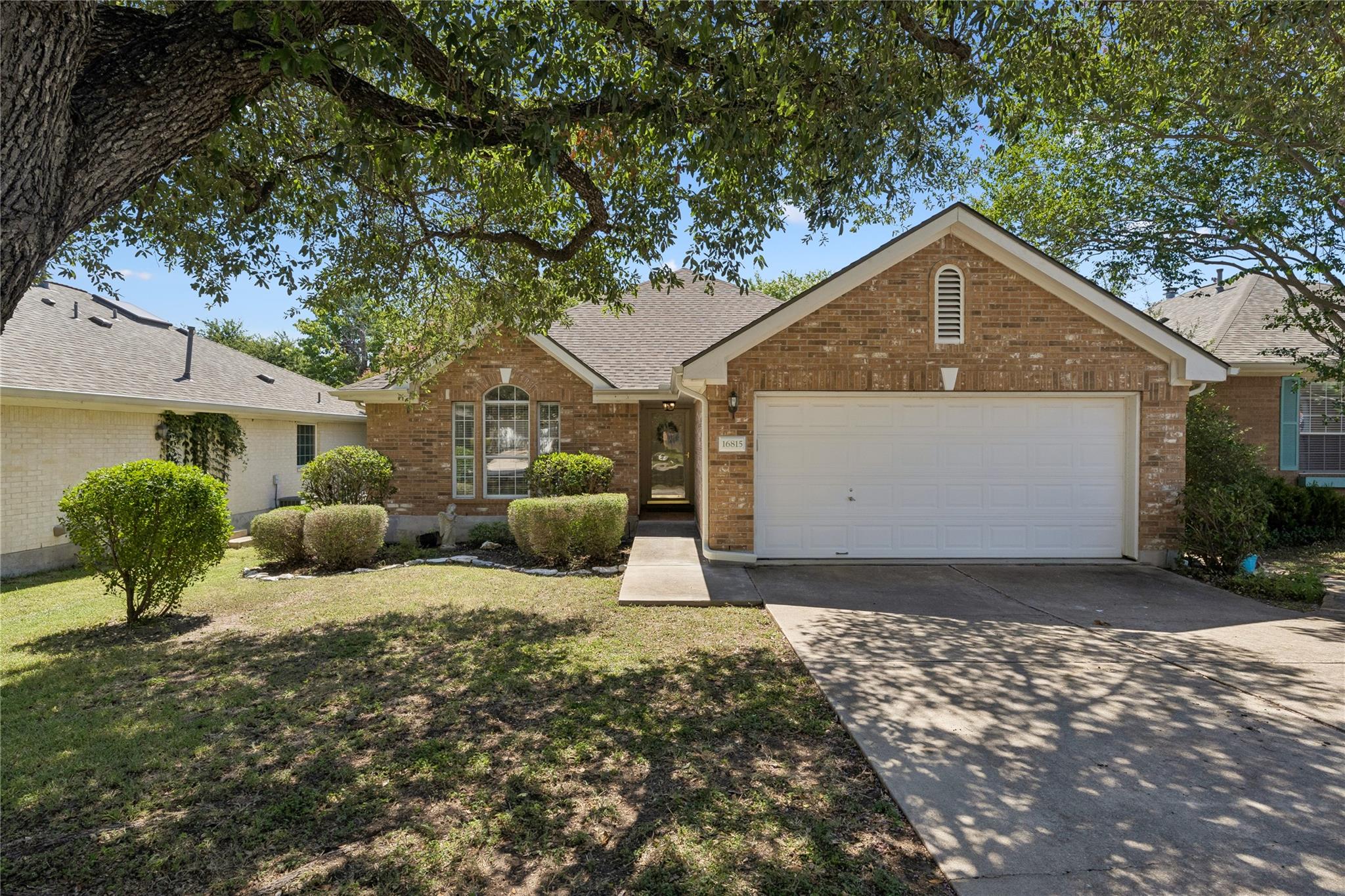 16815 Dorman Dr