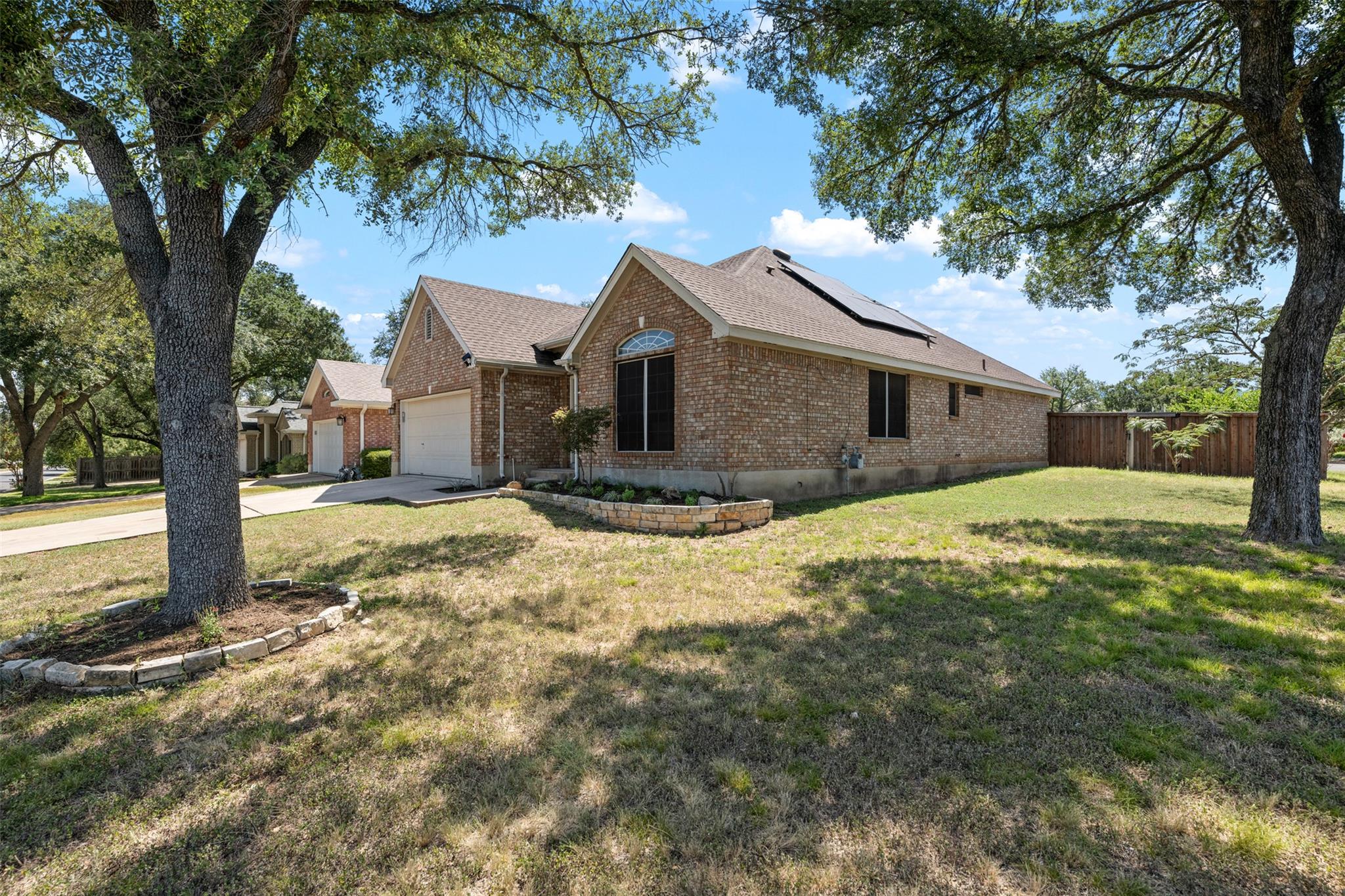 8009 Nairn Dr