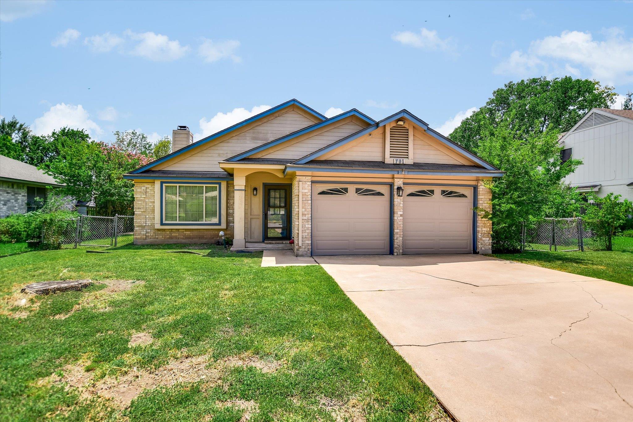 701 Custers Creek Bnd