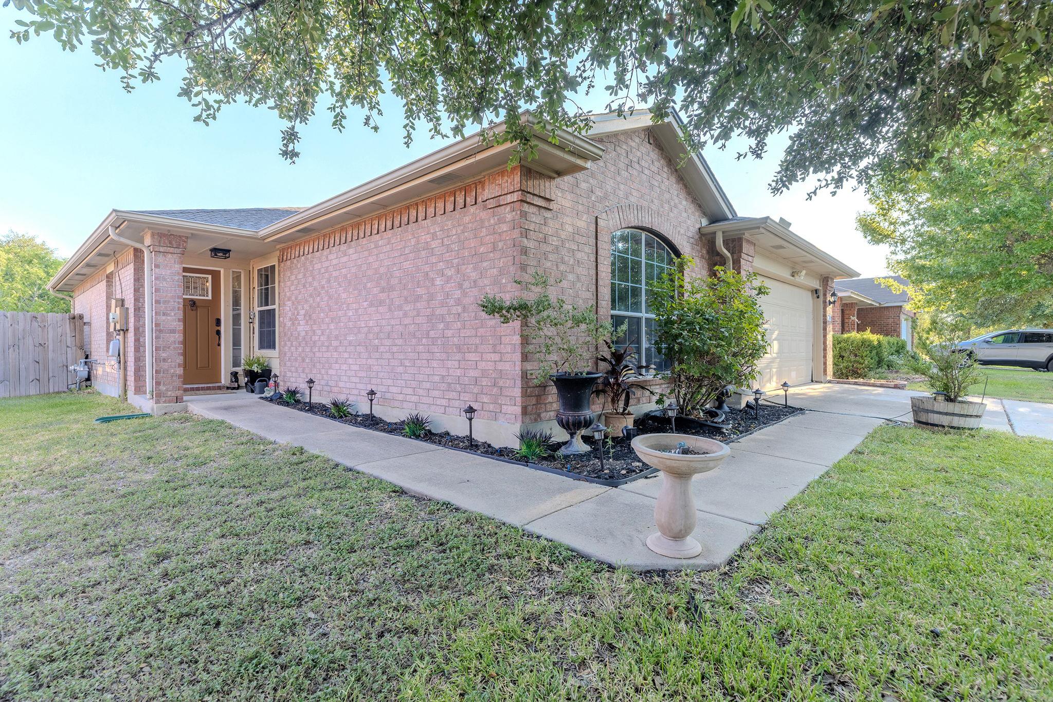 3133 Clinton Pl